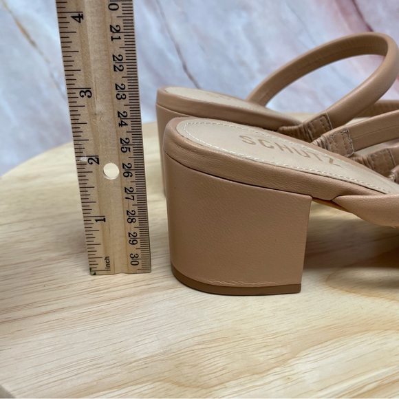 Schutz Olly Leather Block Heel Sandals Nude Sz 7 New - Picture 10 of 11